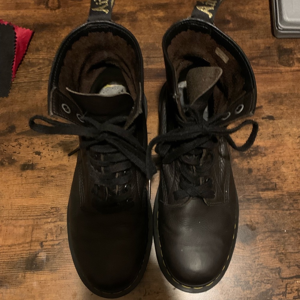 1460 Dr. Martens Made in England lace up boots